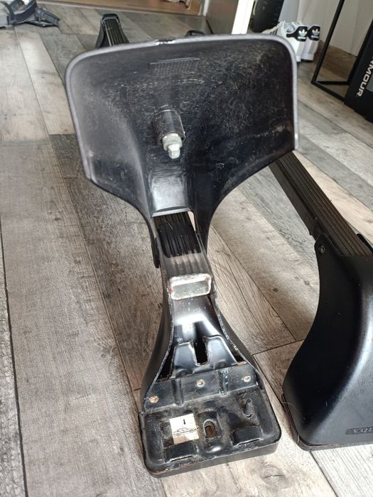 Belki bagażnik do Volvo V40/S40