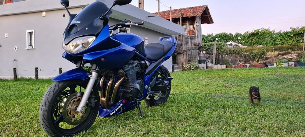 Suzuki bandit gsf 600s impecável pintada há 2 anos