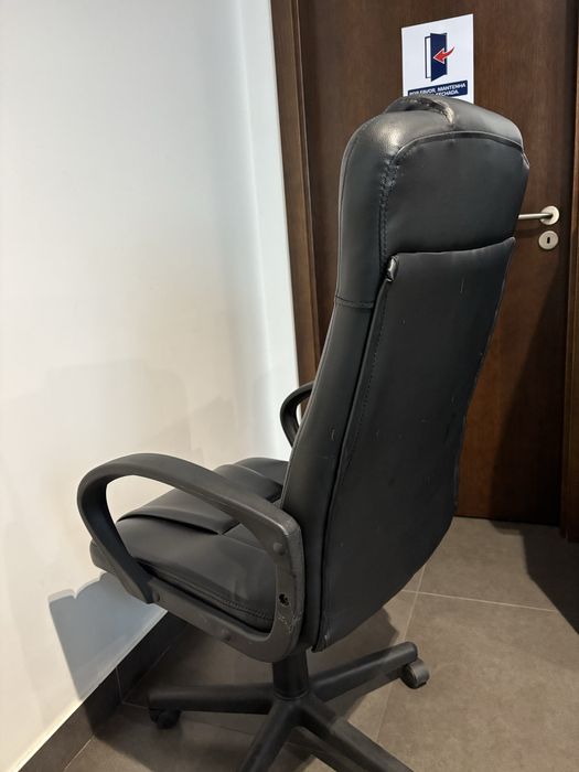 Cadeiras escritório - SUPER bom estado