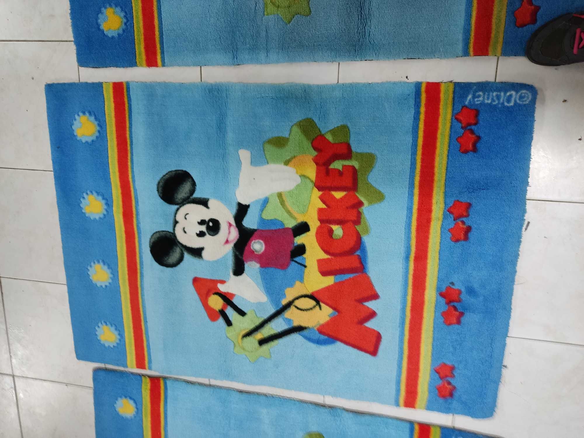 3 Tapetes do Mickey de 1;20×80 cada um