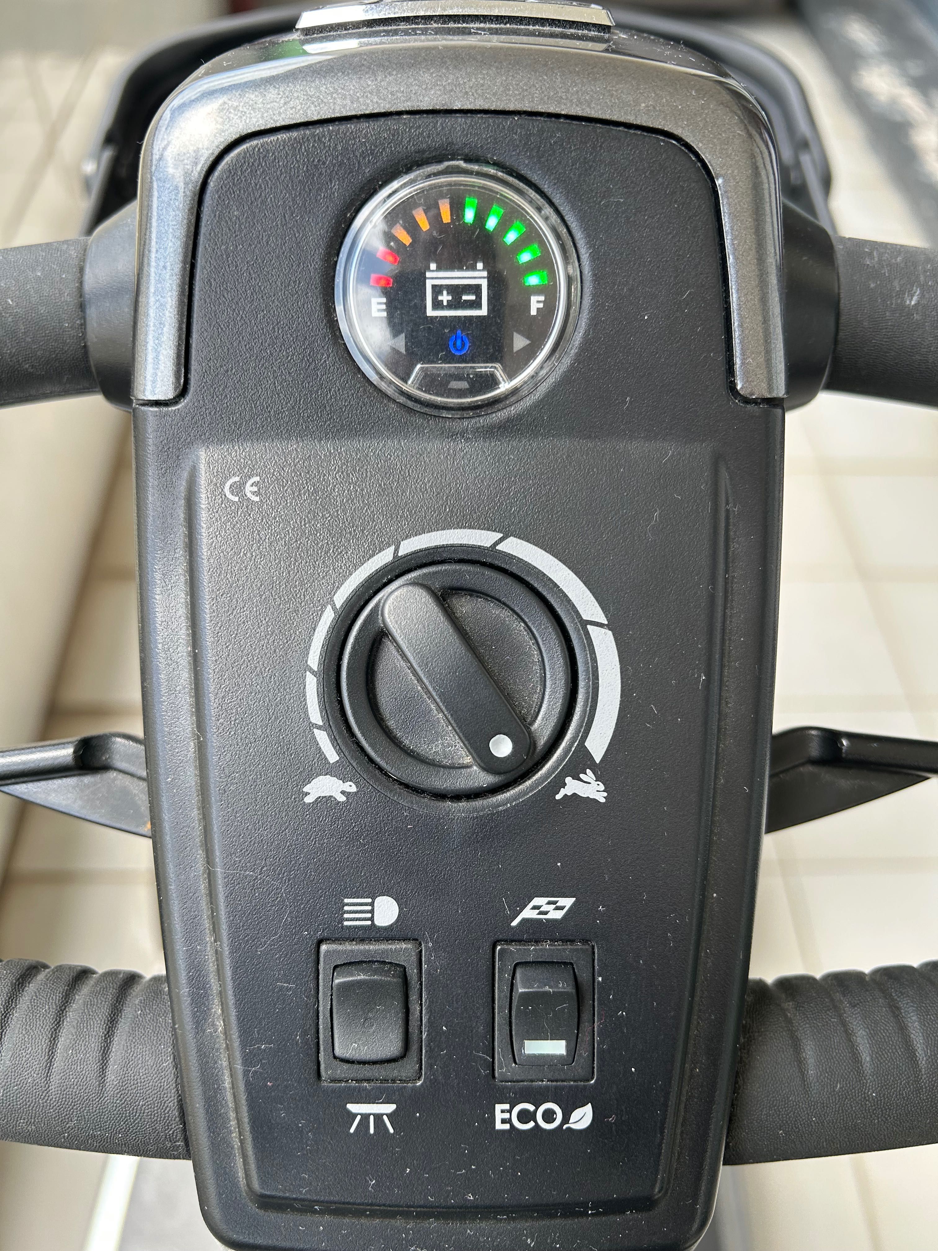Pouco usado scooter mobilidade reduzida