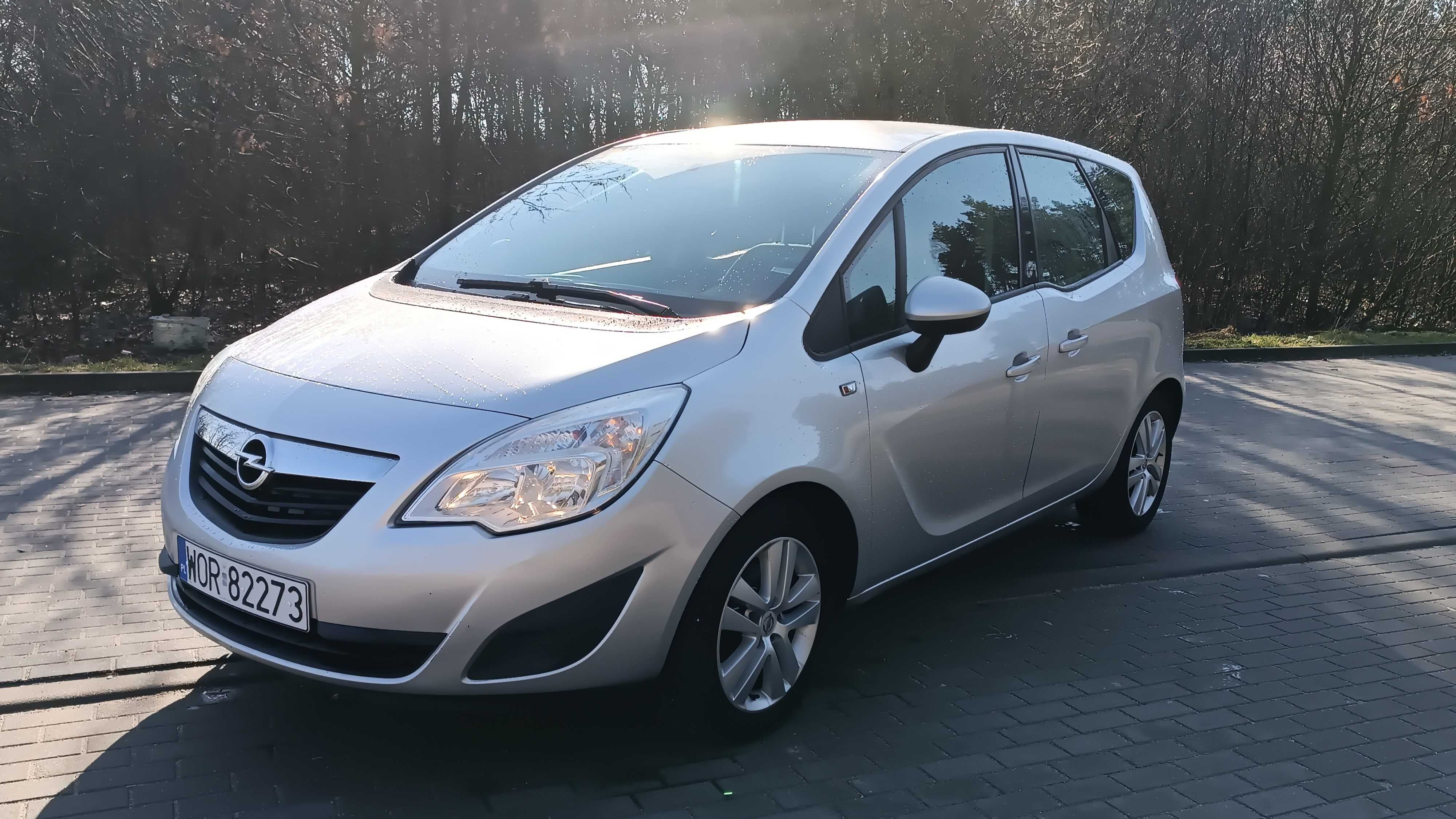 Opel Meriva, Zarejestrowana, 1.4 benzyna, niski przebieg, zadbana
