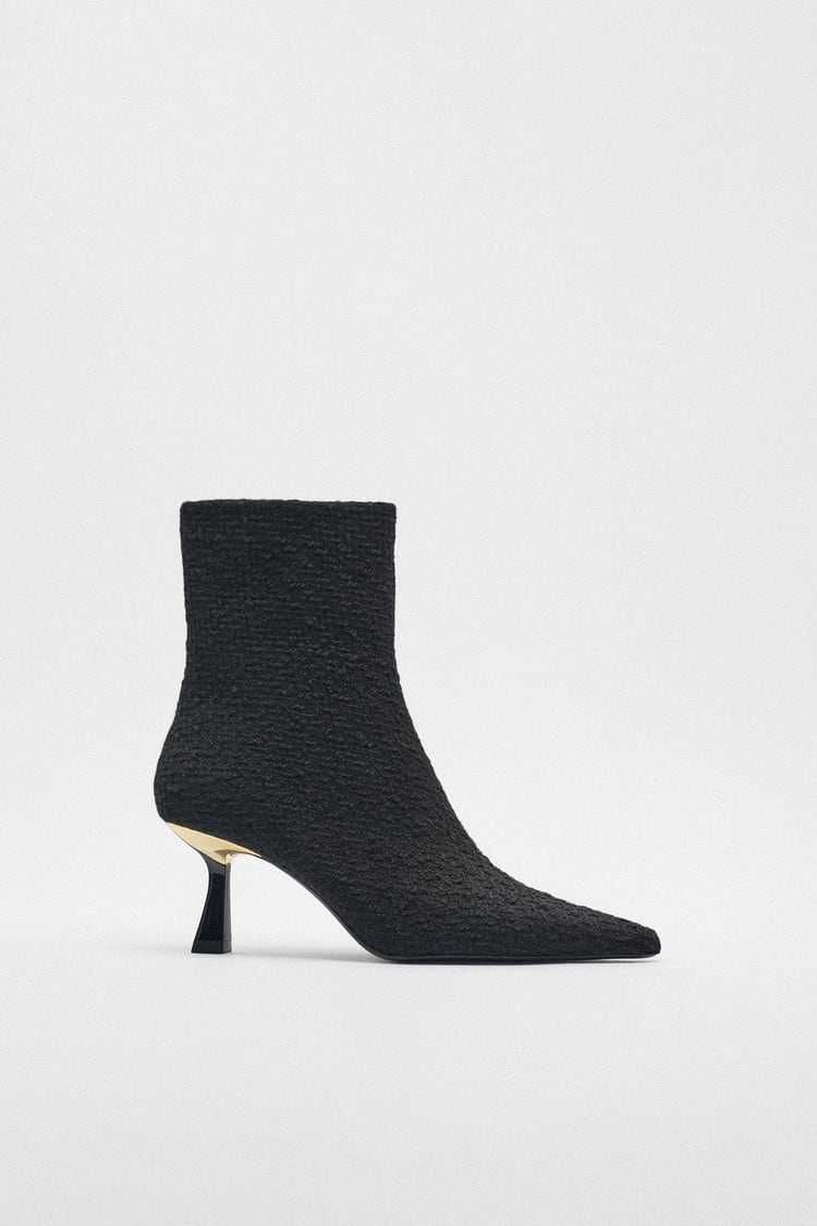 Botins em tweed preto da Zara