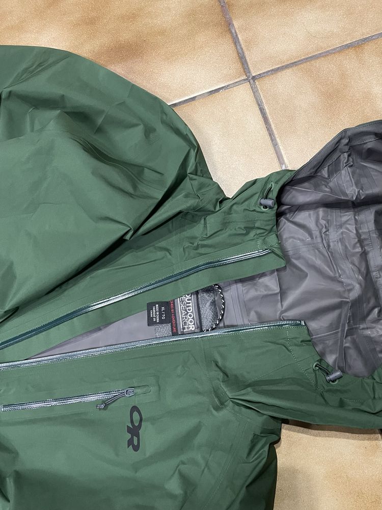 Чоловічі куртки Outdoor Reseach gore-tex мембрані штурмовки на утяжках