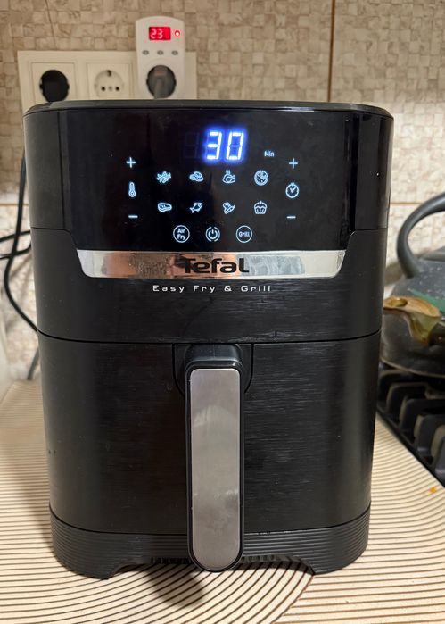 Мультипіч Tefal EY505815,  4,6 L на гарантії