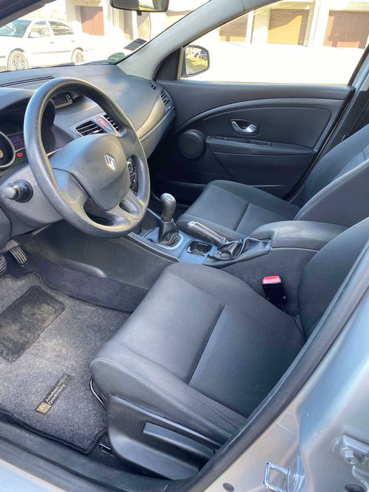 Renault Megane 1.6 benzyna Klimatyzacja