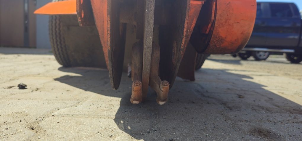 Frezarka do Pni karczownik Dosko 337 Honda Laski