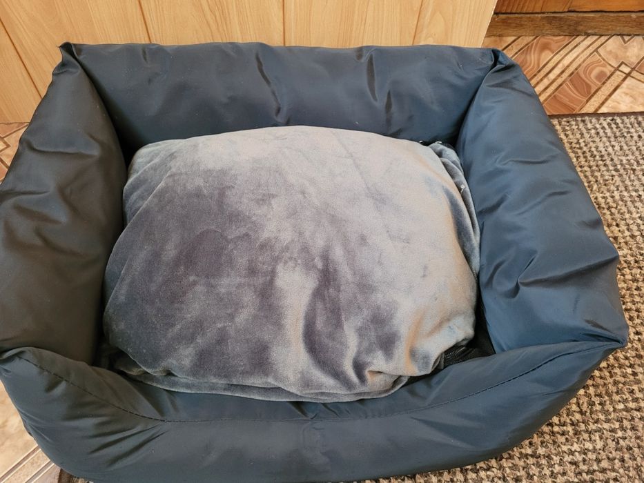 Лежанка для котика