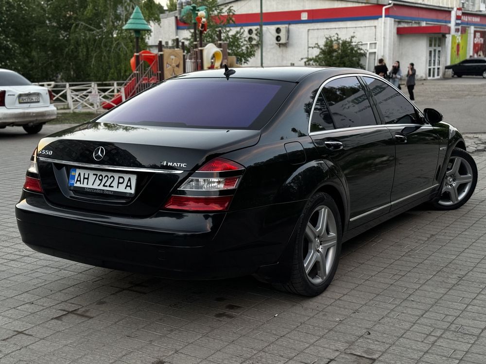 Продам Mercedes S-Class в идеале