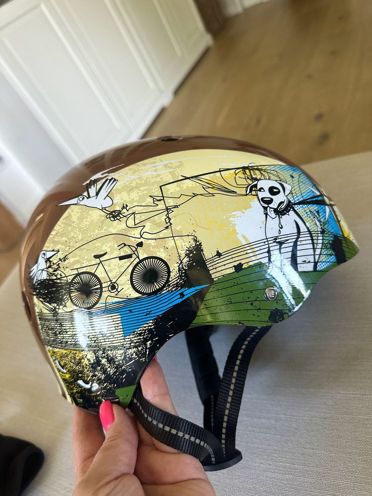 Piekny kask rowerowy Grafika  60-62cm