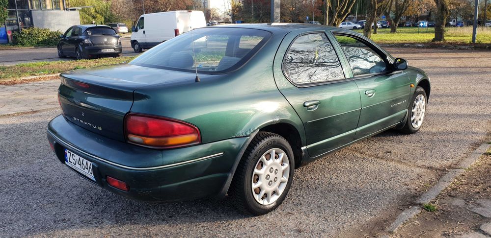 Chrysler Stratus