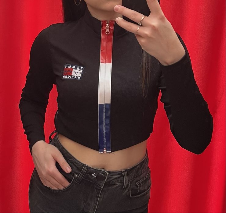 Топ tommy hilfiger