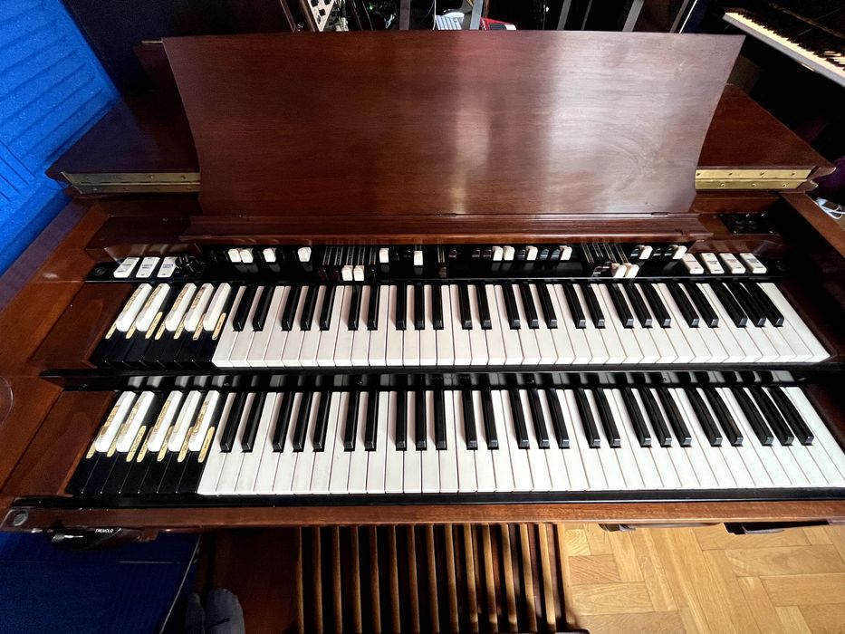 Hammond B3 Leslie 145