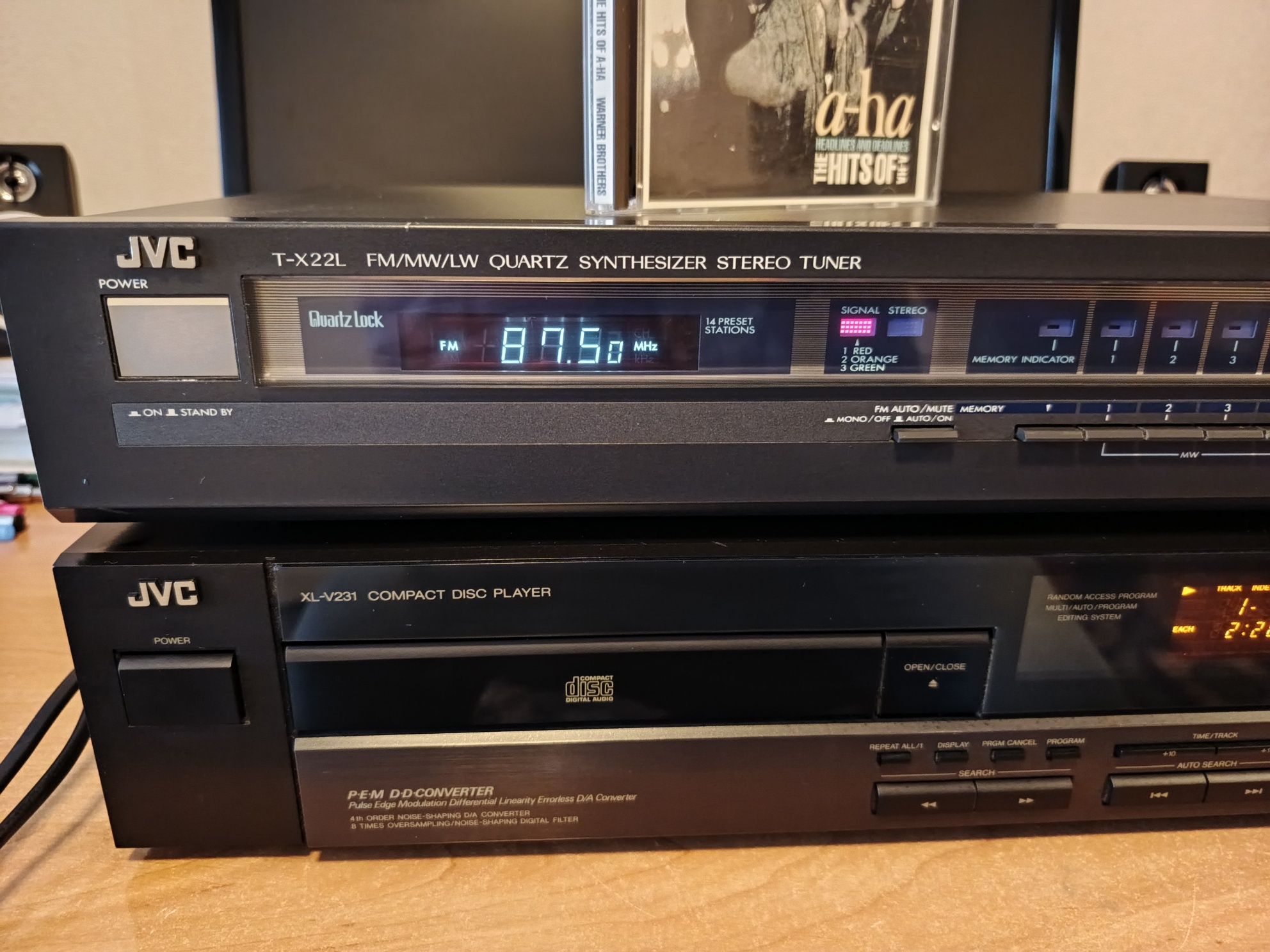 JVC CD xl-v231 , JVC Tuner T-x22L Japan, super stan