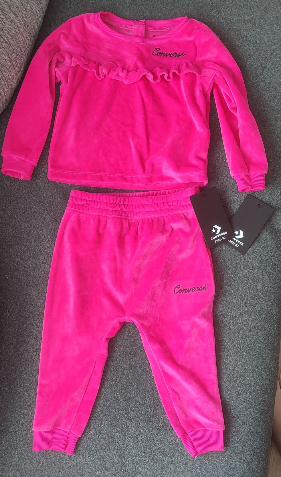 Dres Converse dla dziewczynki