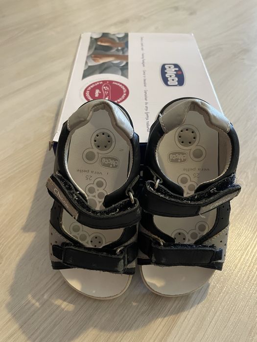 Sandálias menino Chicco