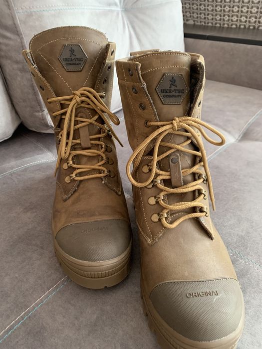 Зимові чоботи, берці