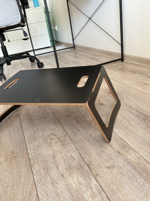 Подставка для ноутбука дерево