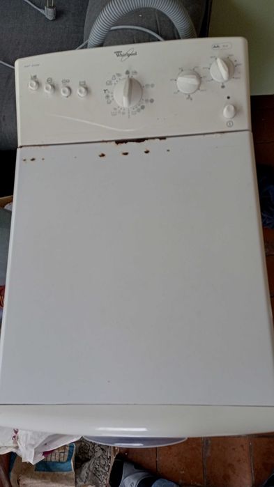 Пральна машина з вертикальним завантаженням Whirlpool AWT 2296