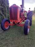 Traktor zabytkowy CASE D benzyna