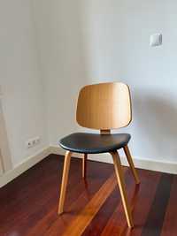 boConcept Chair - Aarhus - wood and black leather