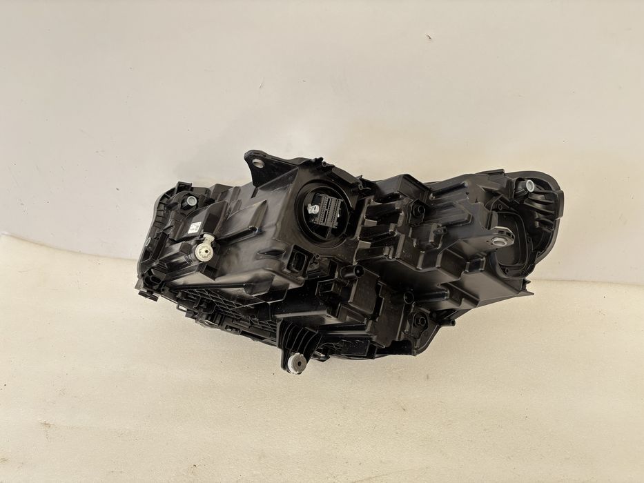 BMW X2 U10 lampa prawy przód prawa przednia FULL LED shadow