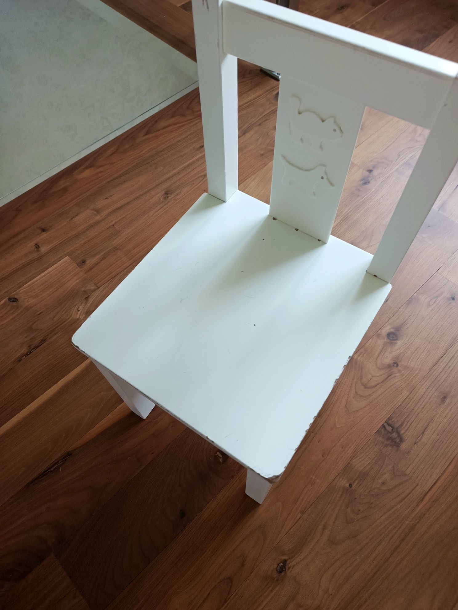 Stolik IKEA Kritter dwa krzesełka