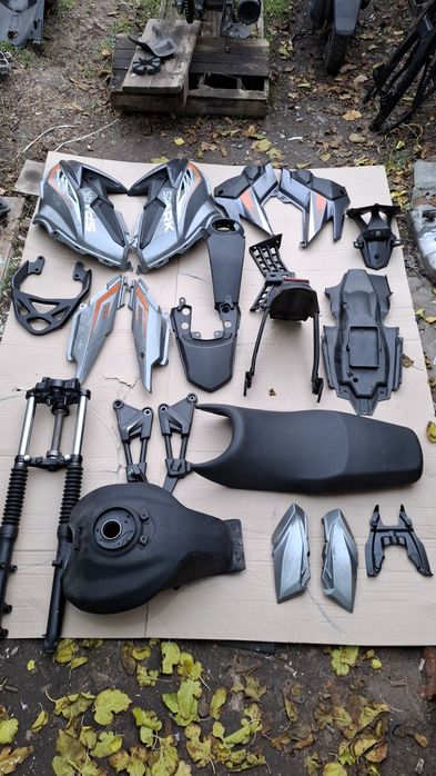 Бензобак Spark SP 250R-32,  бензобак спарк 250, запчасти