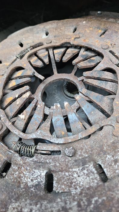 Запчастини Rexton 2