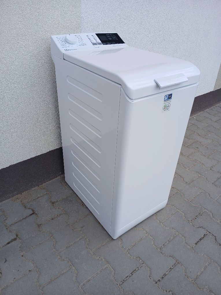 Пральна машина Electrolux PerfectCare 600верхнього завантаження на6кг.