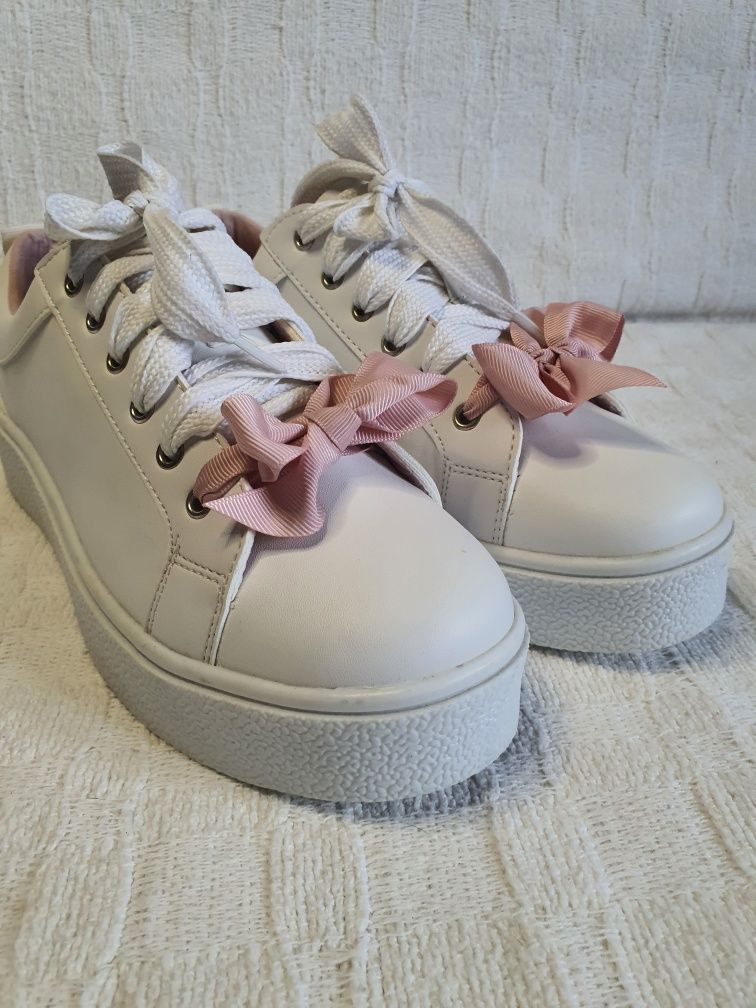 Buty Bershka rozmiar 38 NOWE