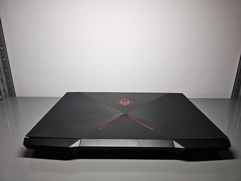Ноутбук HP Omen i7\GTX1070 17-an104ng