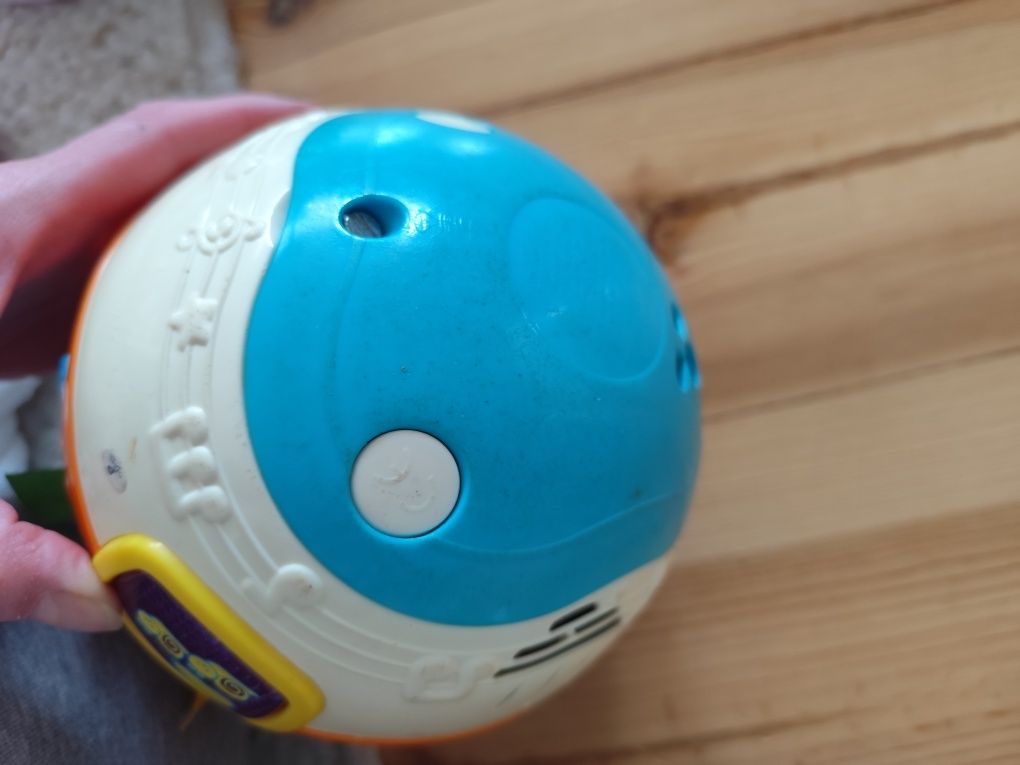 Zabawka migoczącą kula hula do raczkowania interaktywna 
Vtech migoczą