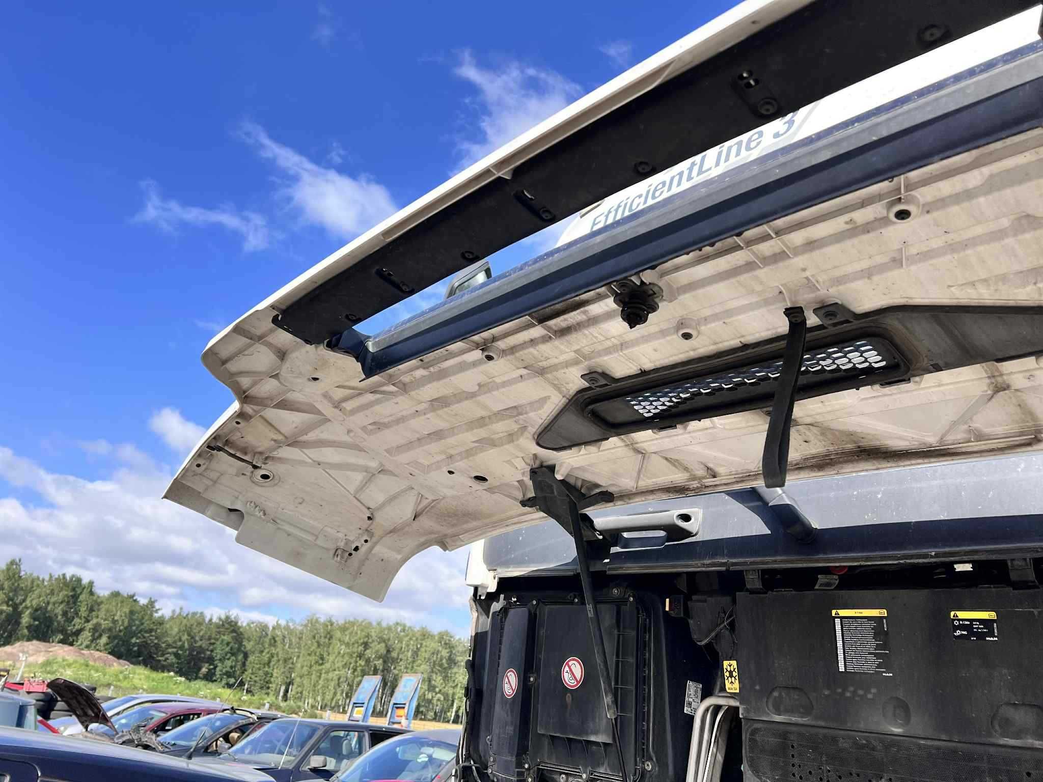 MAN TGX LIFT 2018r EURO 6 XLX Maska Atrapa Poliki Biała Stan BDB ŁADNA