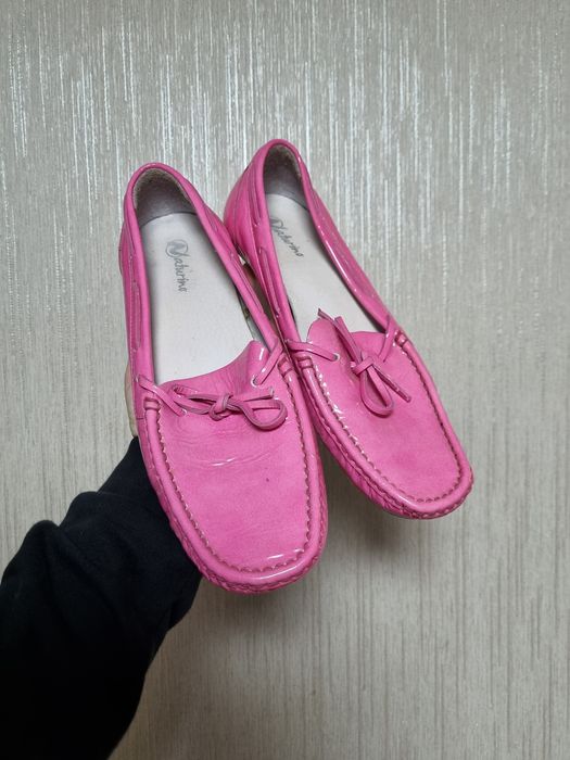 Рожеві мокасини жіночі взуття