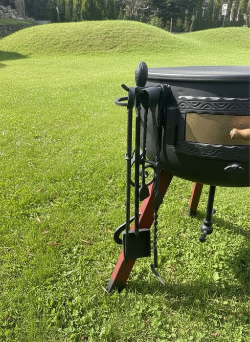 Ręcznie robiony Grill z Wędzarnią z elementami kutymi i osprzętem