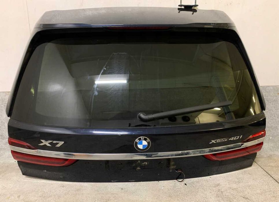 BMW X7 G07 крышка багажника в цвет