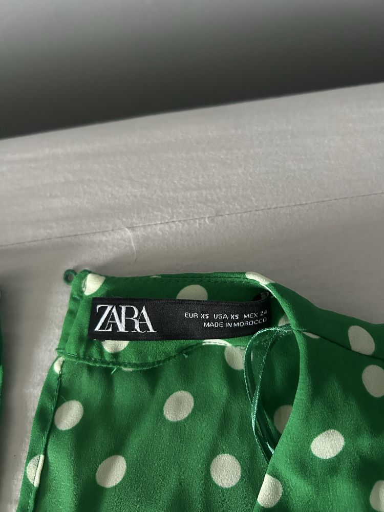 Zielony kombinezon w groszki Zara S