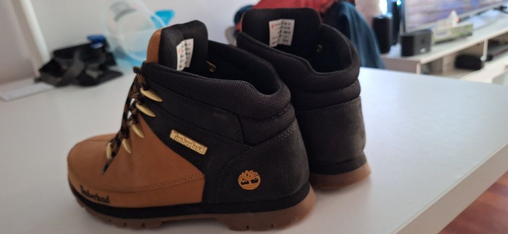 Timberland dziecięce Trapery Euro Sprint TB0A1NLB2311 Brązowy
Marka:
T