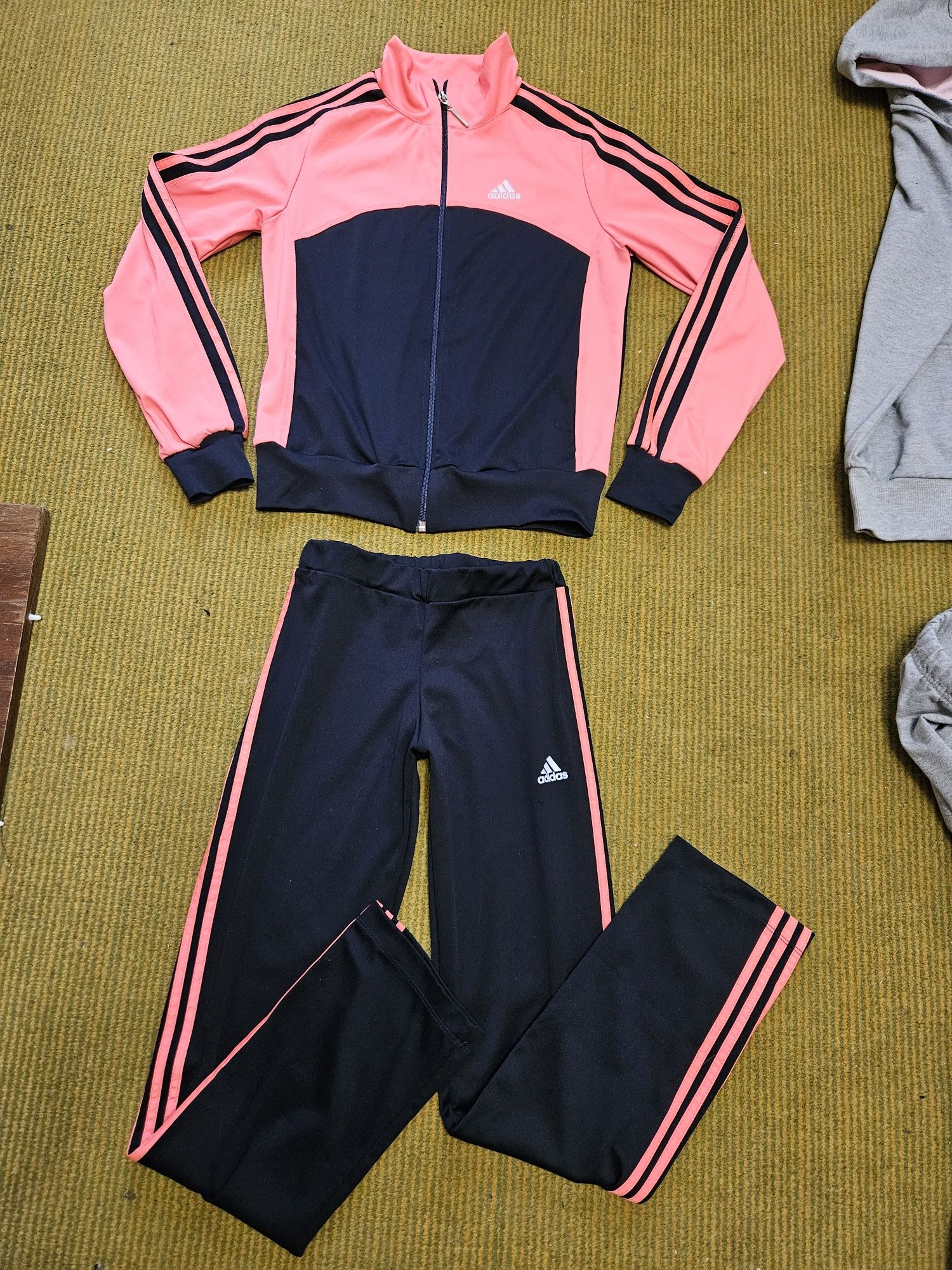 Спортивний костюм 140-152р. Штаны спортивные. Мастерка.