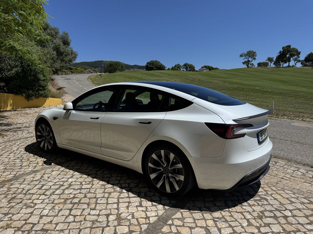 Tesla model 3 Highland