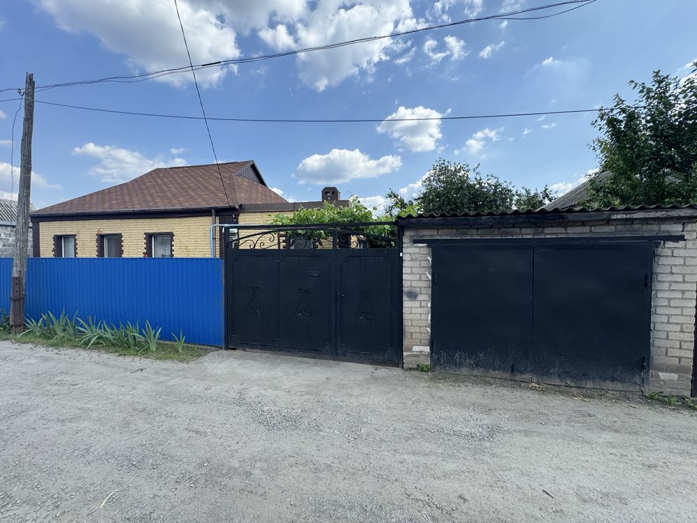 Продажа отличного дома с гаражом на Ласточке Сухумская 6. Долгинцево