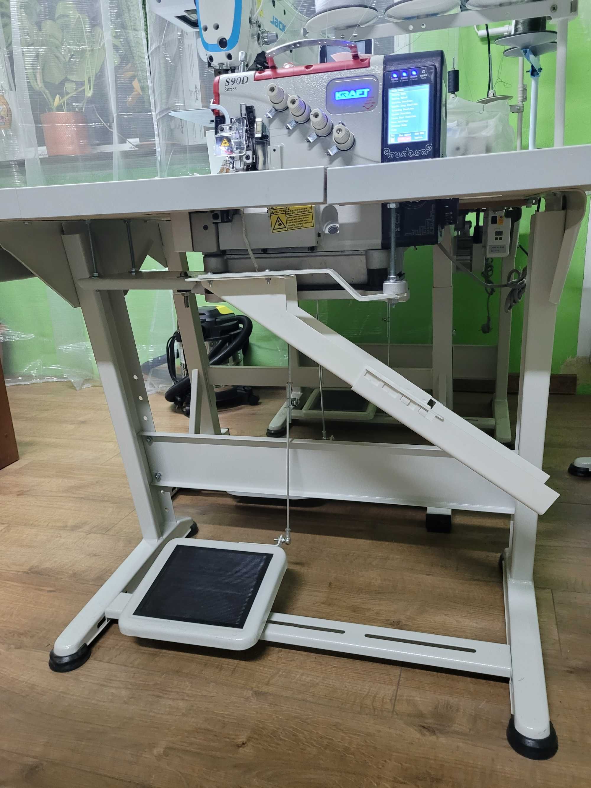 Maszyna do szycia owerlok krafft S90D full automat obcinanie nici
