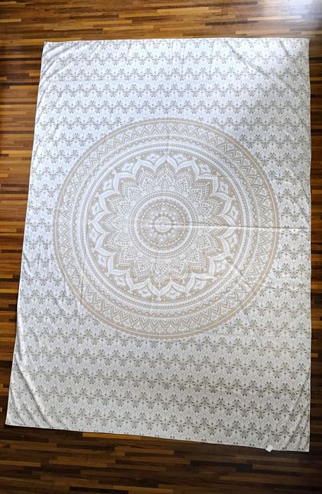 Duża narzuta obrus gobelin typu Mandala 142x204 cm