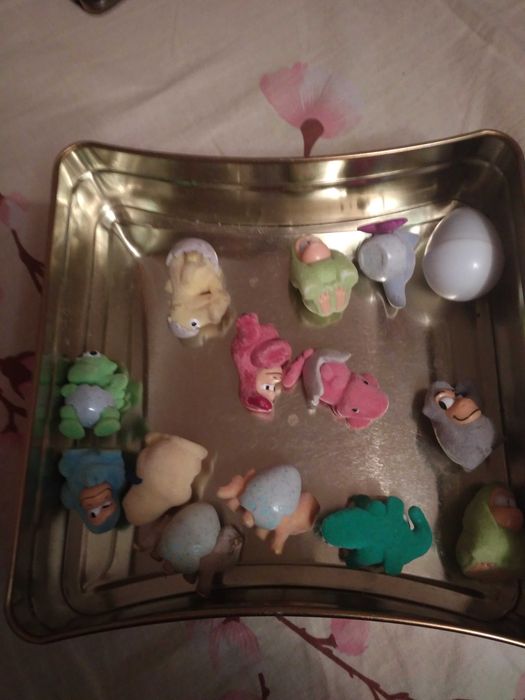 Набор киндеров  из разных серий