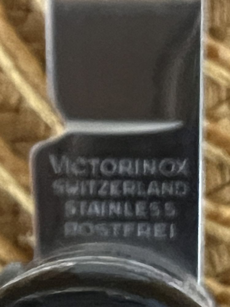 Victorinox swiss champion scyzoryk nowy