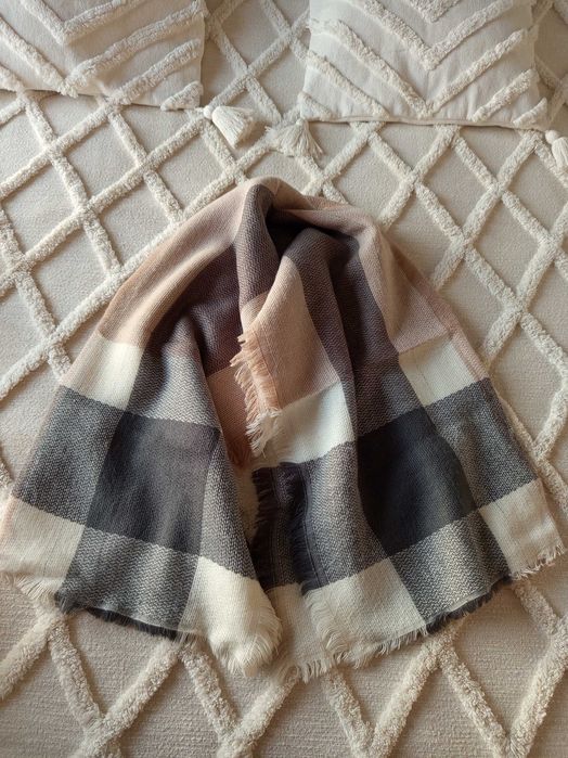 Szal pudrowy róż szary