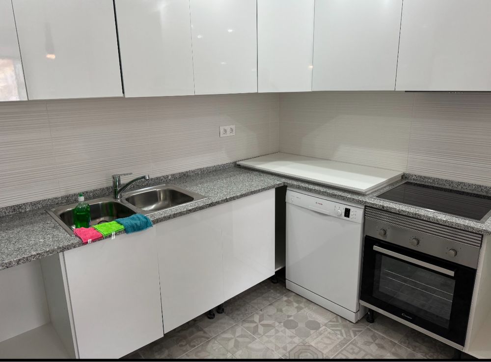 Visitas depois do 30/07Quarto preferêncialmente para MULHERES