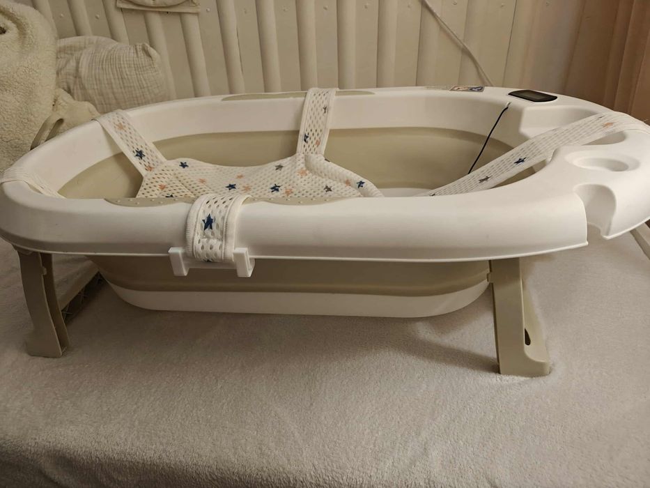 Beżowa Wanienka dla niemowlaka primabobo z termometrem super stan