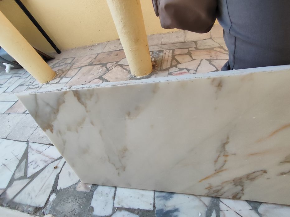 Pedra em mármore para bancada de cozinha